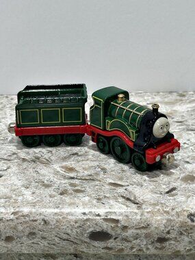 Thomas & Friends Emily with Coal Tender 2004 Learning Curve Take Along Diecast